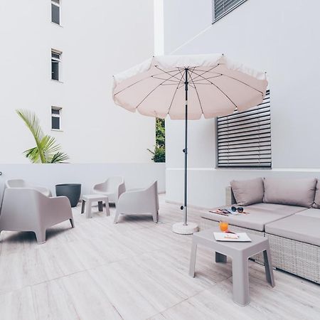 Elephant 2Br Apartment With Terrace, Side Sea View And Pool Access Funchal  Eksteriør bilde